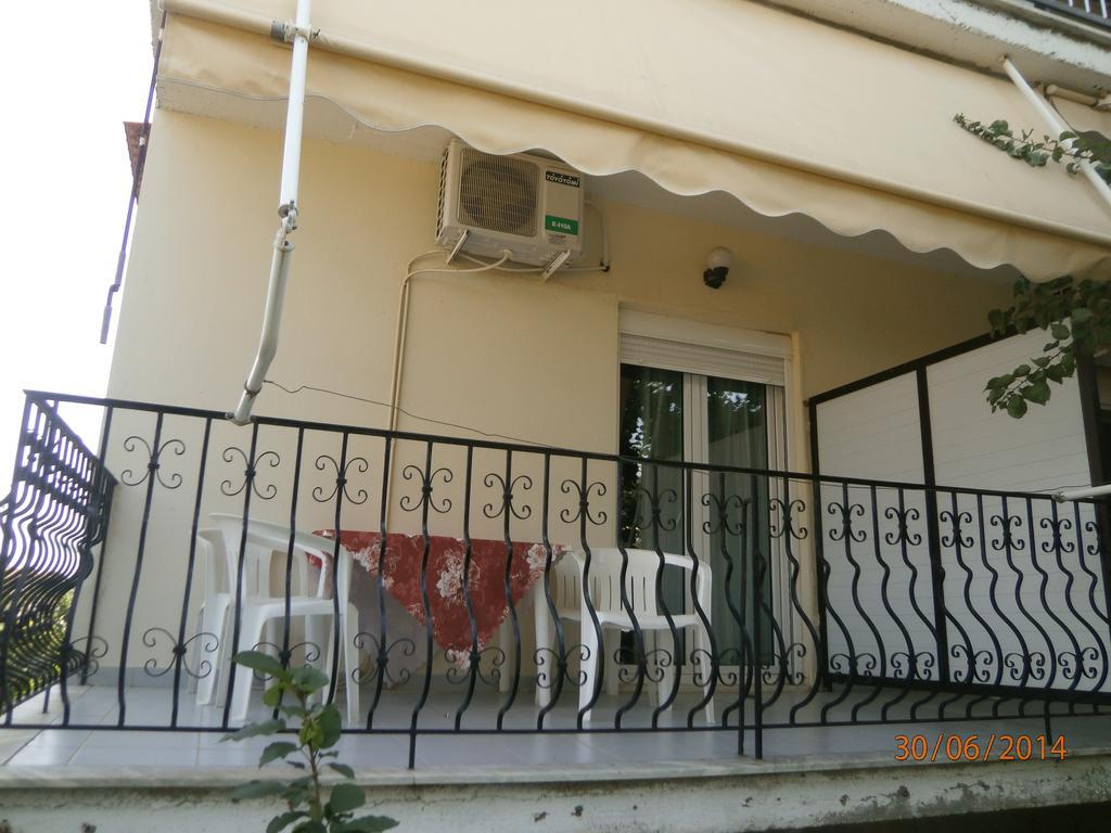Ioannis Avrades Apartments Agiakampos  Quarto foto