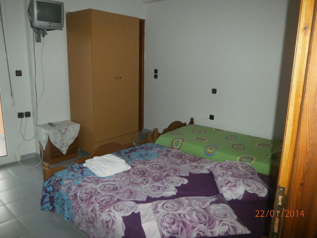 Ioannis Avrades Apartments Agiakampos  Quarto foto