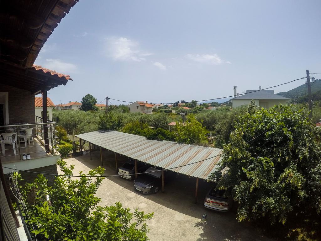 Ioannis Avrades Apartments Agiakampos  Exterior foto