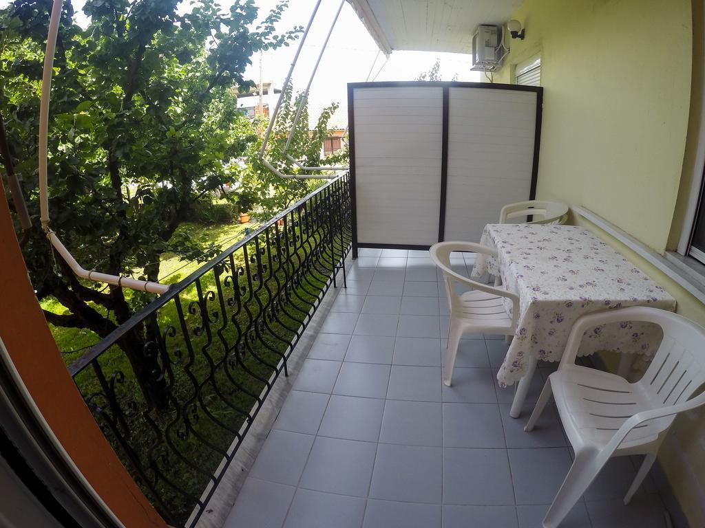 Ioannis Avrades Apartments Agiakampos  Exterior foto